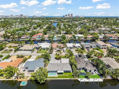 2417 NE 18th Avenue Wilton Manors FL 33305