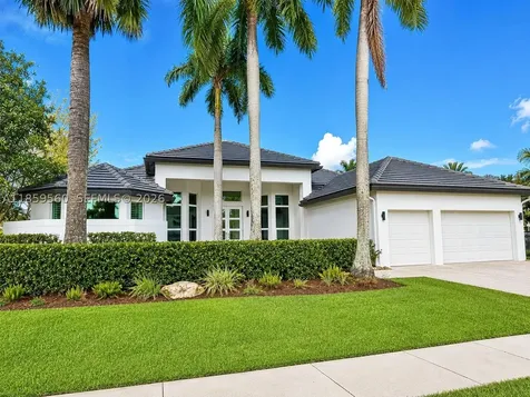 2523 Montclaire Circle Weston FL 33327
