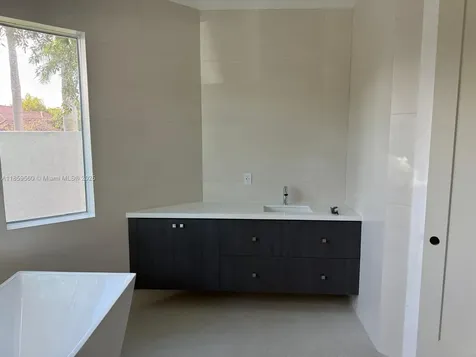 2523 Montclaire Circle Weston FL 33327
