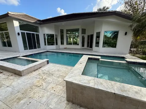 2523 Montclaire Circle Weston FL 33327
