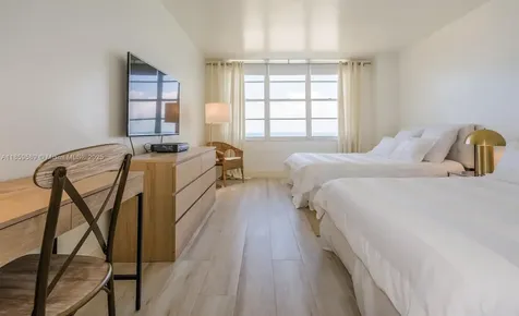 5601 Collins Avenue Miami Beach FL 33140