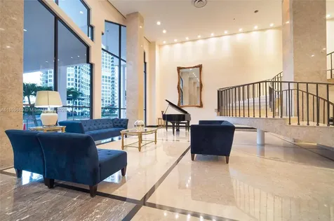 5601 Collins Avenue Miami Beach FL 33140