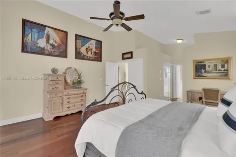 322 SW 184th Way Pembroke Pines FL 33029