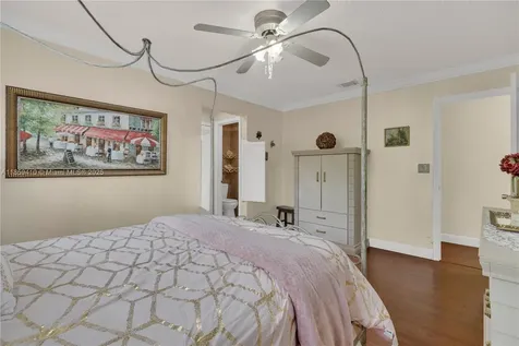 322 SW 184th Way Pembroke Pines FL 33029