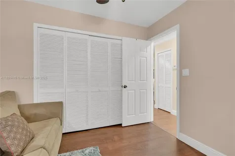 322 SW 184th Way Pembroke Pines FL 33029