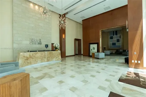 31 SE 5th Street Miami FL 33131
