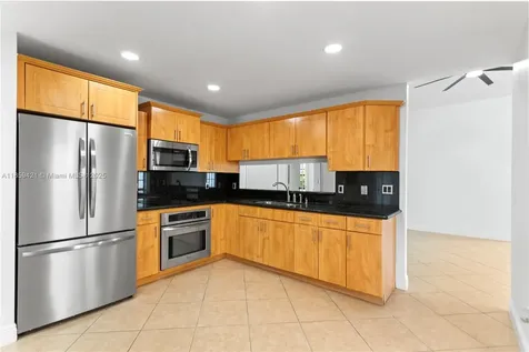 4542 SW 144th Court Miami FL 33175