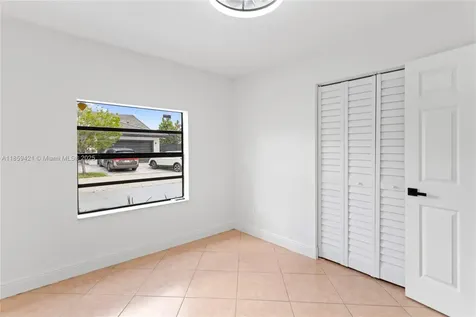 4542 SW 144th Court Miami FL 33175