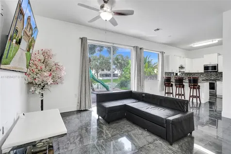 9860 NW 20th Court Pembroke Pines FL 33024
