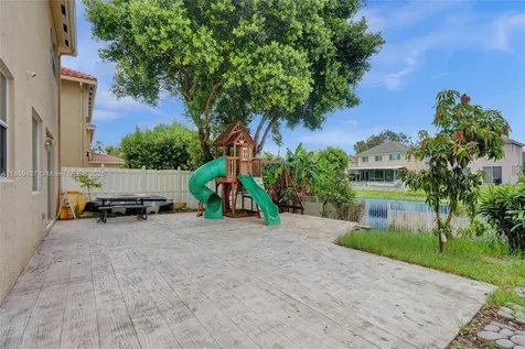 9860 NW 20th Court Pembroke Pines FL 33024