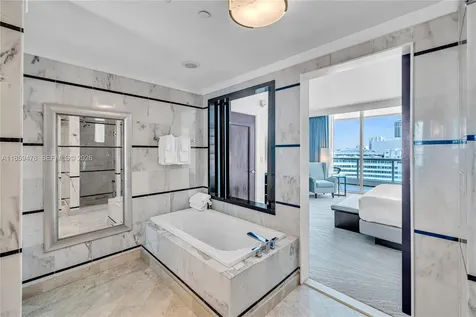 4391 Collins Avenue Miami Beach FL 33140