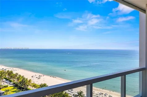 4391 Collins Avenue Miami Beach FL 33140