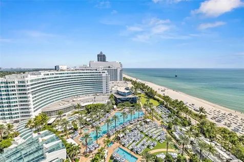 4391 Collins Avenue Miami Beach FL 33140