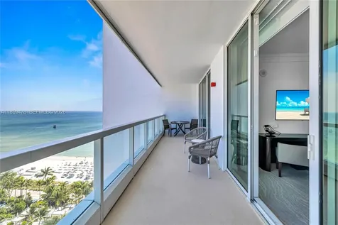 4391 Collins Avenue Miami Beach FL 33140
