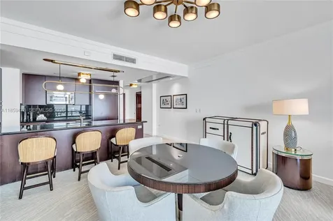 4391 Collins Avenue Miami Beach FL 33140
