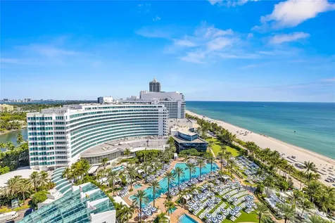 4391 Collins Avenue Miami Beach FL 33140