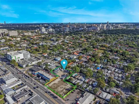 4350 SW 8th Street Coral Gables FL 33134