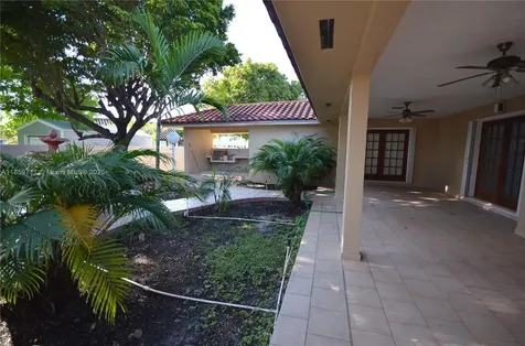 2700 SW 113th Avenue Miami FL 33165