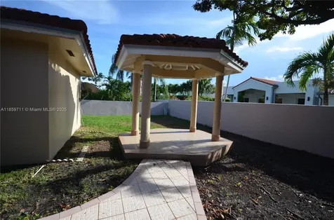2700 SW 113th Avenue Miami FL 33165