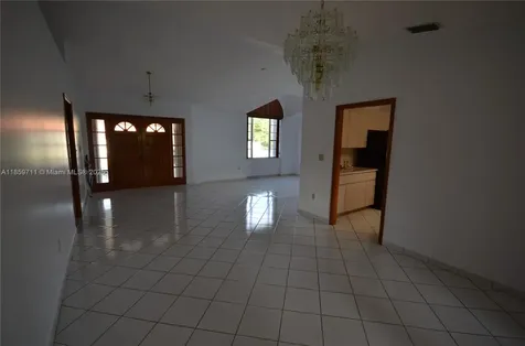2700 SW 113th Avenue Miami FL 33165