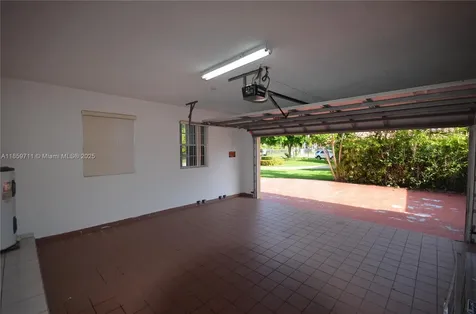 2700 SW 113th Avenue Miami FL 33165