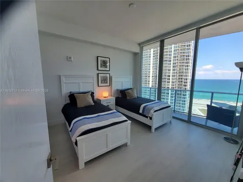 17550 Collins Avenue Sunny Isles Beach FL 33160