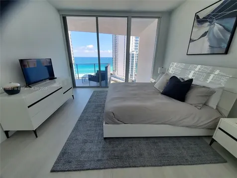 17550 Collins Avenue Sunny Isles Beach FL 33160
