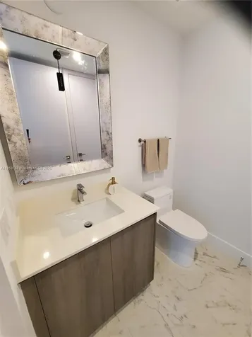 17550 Collins Avenue Sunny Isles Beach FL 33160