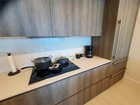 17550 Collins Avenue Sunny Isles Beach FL 33160