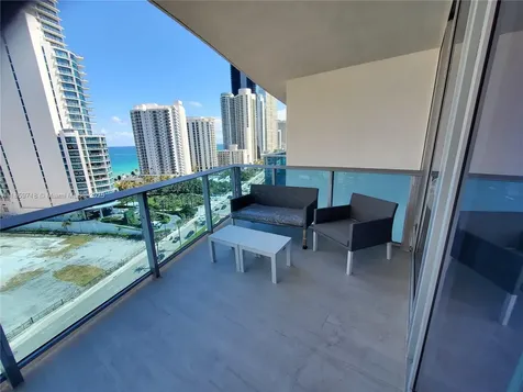 17550 Collins Avenue Sunny Isles Beach FL 33160