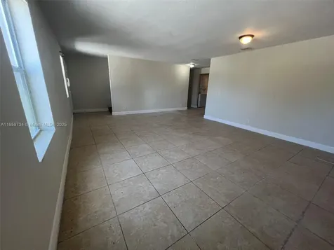 1649 W 28th Street Riviera Beach FL 33404