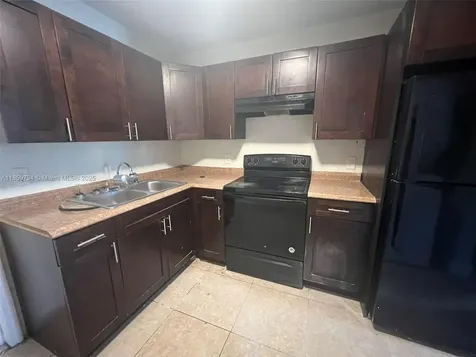 1649 W 28th Street Riviera Beach FL 33404