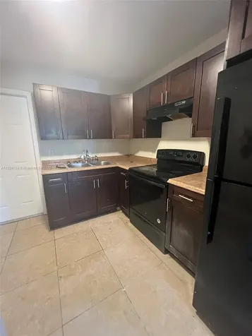 1649 W 28th Street Riviera Beach FL 33404