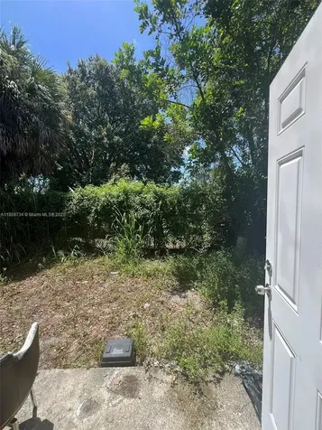1649 W 28th Street Riviera Beach FL 33404