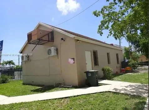 516 NW 4th Avenue Hallandale Beach FL 33009