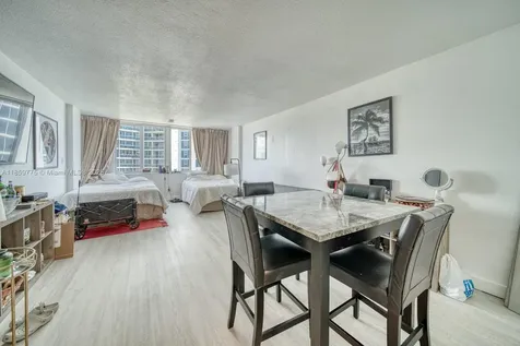 19201 Collins Avenue Sunny Isles Beach FL 33160