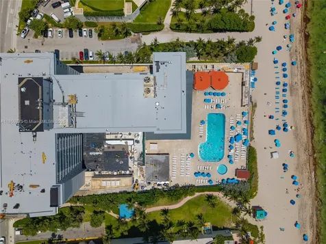 19201 Collins Avenue Sunny Isles Beach FL 33160