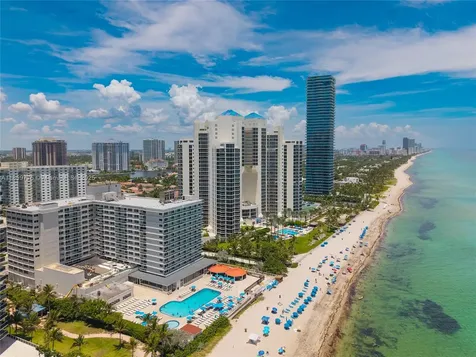 19201 Collins Avenue Sunny Isles Beach FL 33160