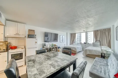19201 Collins Avenue Sunny Isles Beach FL 33160