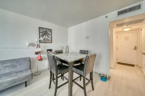 19201 Collins Avenue Sunny Isles Beach FL 33160