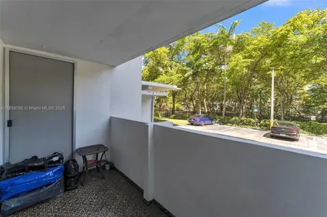 2780 NE 183rd Street Aventura FL 33160
