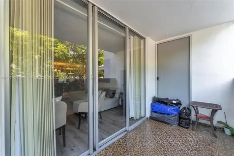 2780 NE 183rd Street Aventura FL 33160