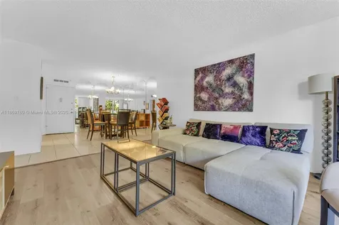 2780 NE 183rd Street Aventura FL 33160