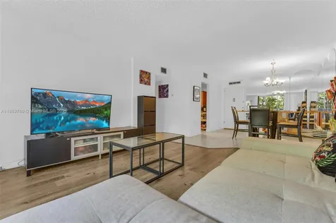 2780 NE 183rd Street Aventura FL 33160