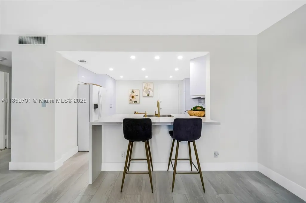 2100 S Ocean Drive Fort Lauderdale FL 33316