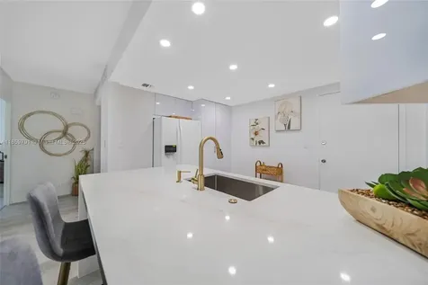 2100 S Ocean Drive Fort Lauderdale FL 33316