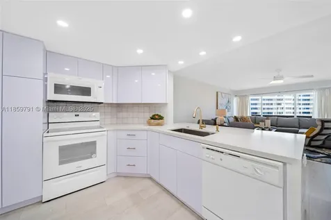 2100 S Ocean Drive Fort Lauderdale FL 33316