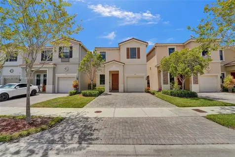 650 NE 191st Terrace Miami FL 33179