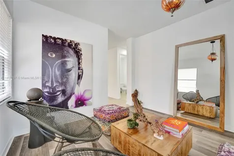 650 NE 191st Terrace Miami FL 33179