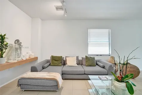 650 NE 191st Terrace Miami FL 33179